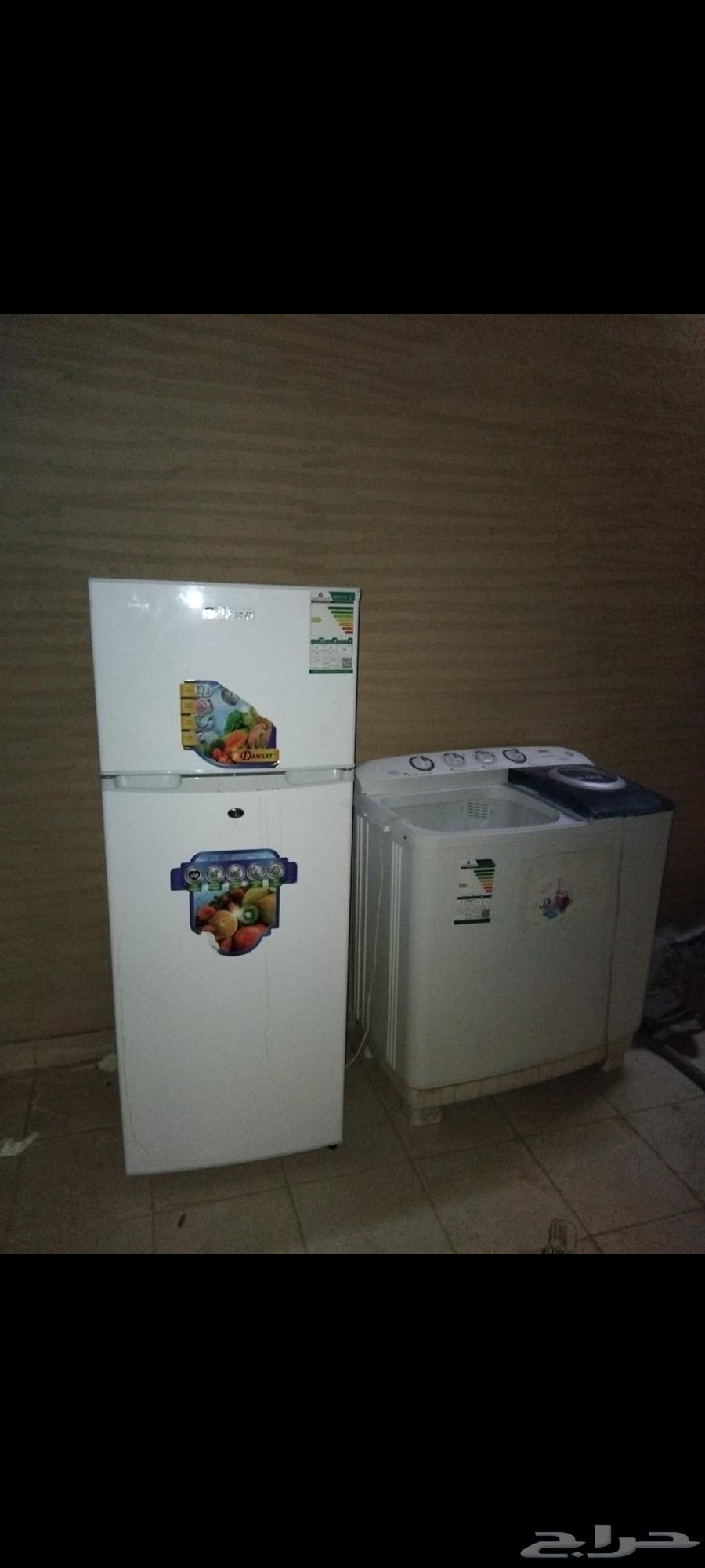 Clean and new refrigerator, used for 3 months, I want 800 for it and the washing machine for 15064439472723202110