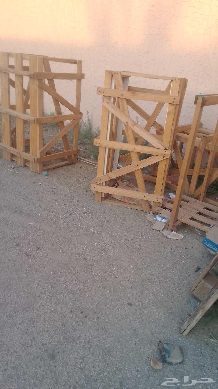 طبليات للبيع الكميه الذي في الصوره64440573965571111