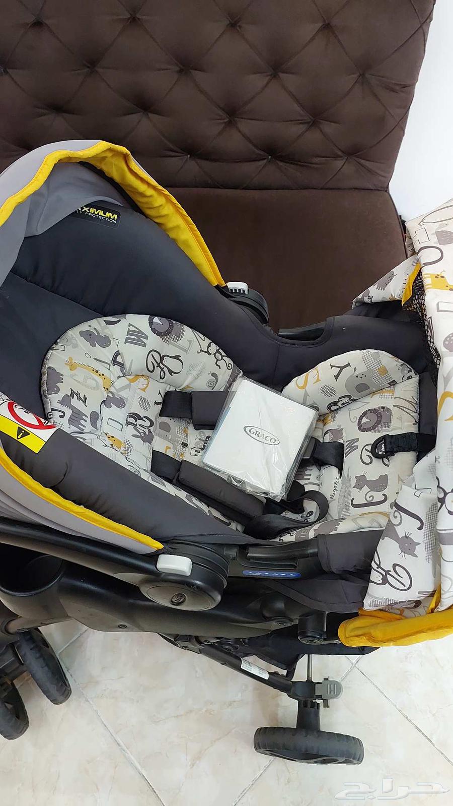 Baby stroller with car seat. Original Groco set. Very light use and in64433593246211113