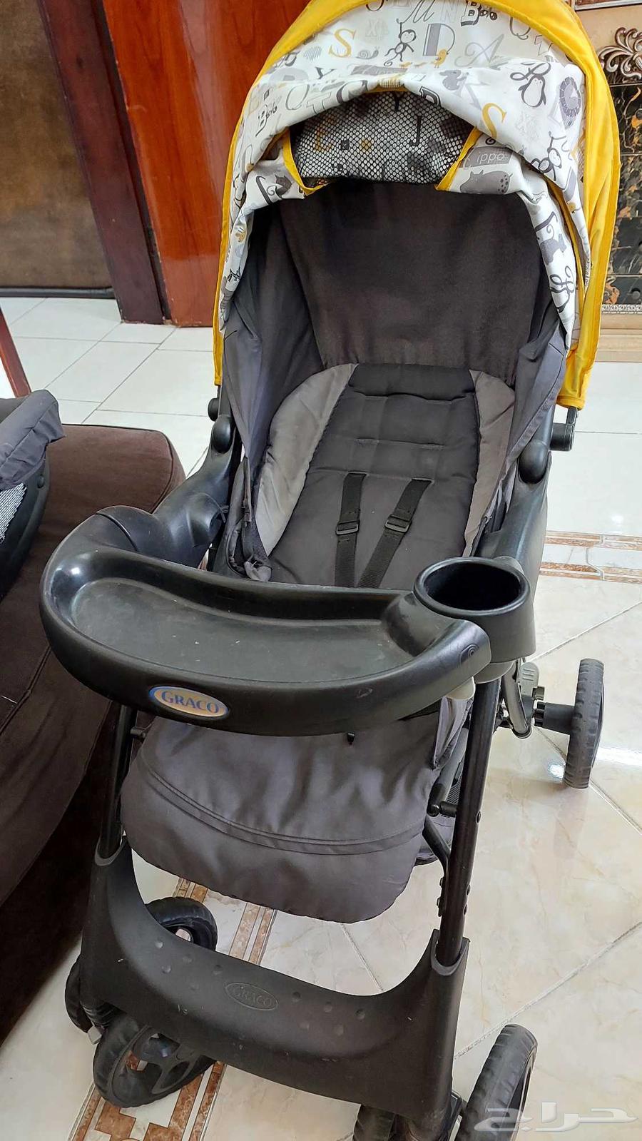 Baby stroller with car seat. Original Groco set. Very light use and in64433593246211111