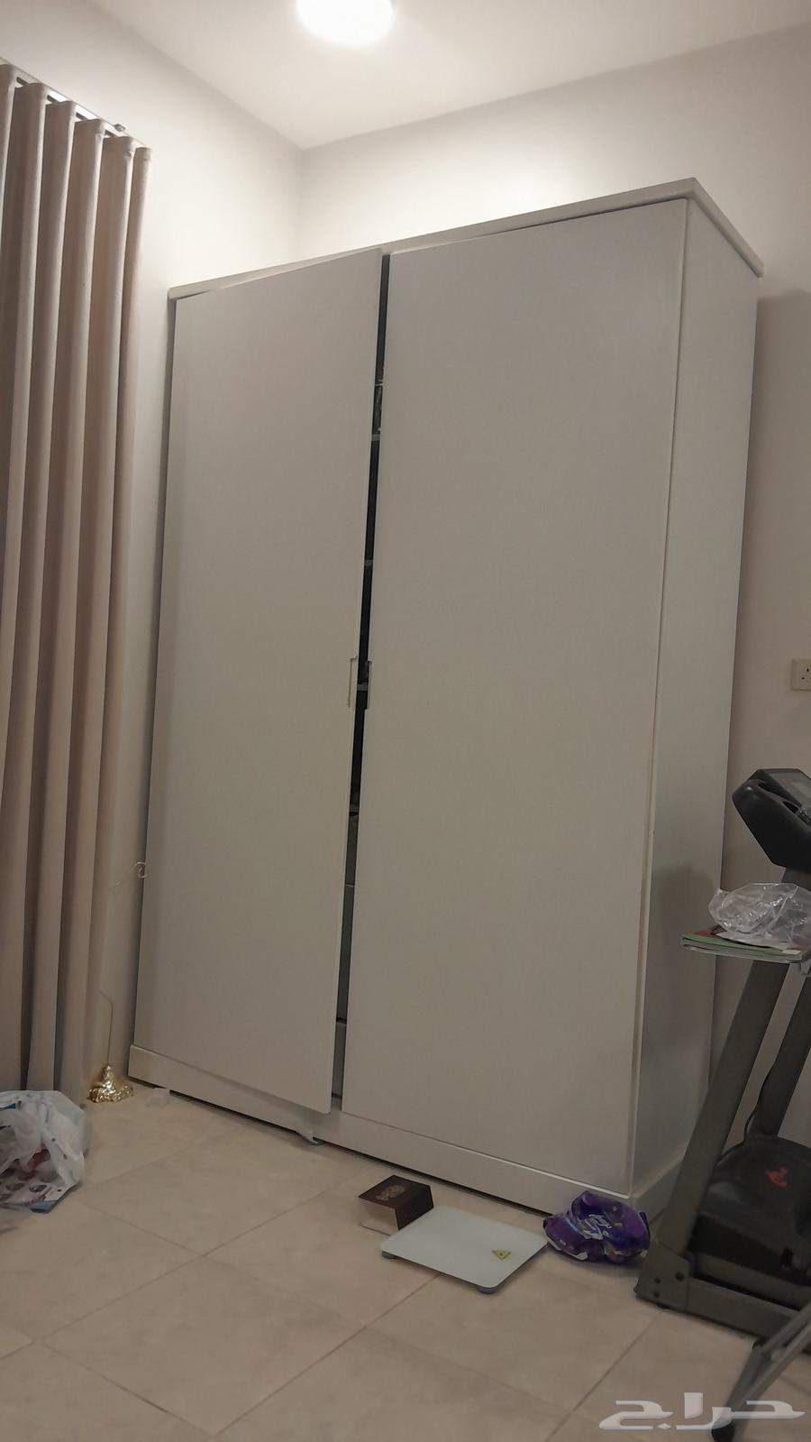 خزانة ملابس كبيرة جدا64439037074689110