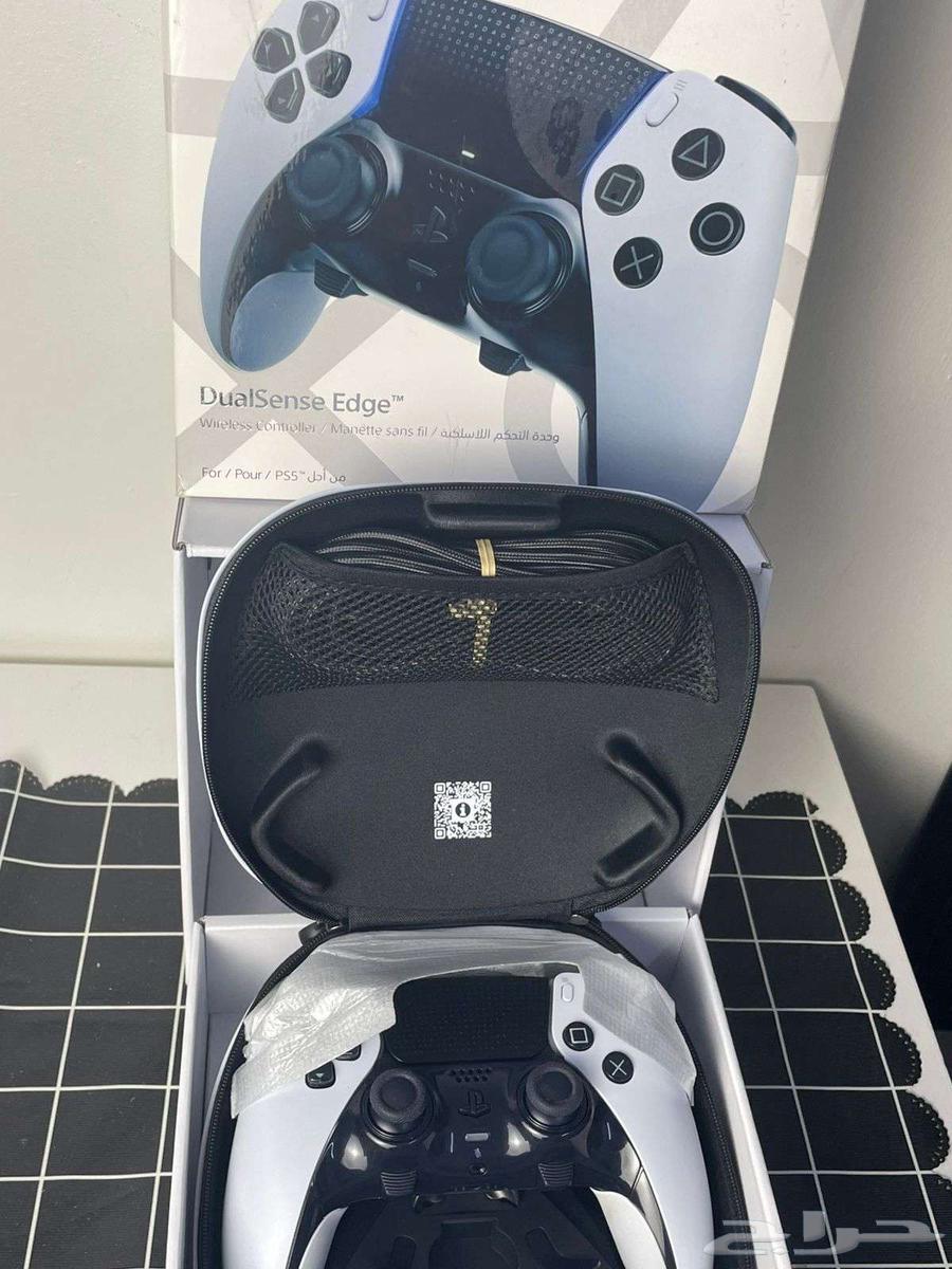 DualSense Edge Professional PlayStation 5 Controller64440451464962111