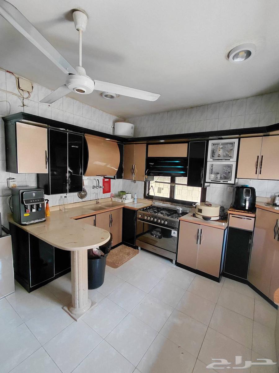 Kitchen for sale. Reason for selling: we bought another one. Cabinets with countertop, and the sale is as follows64429518497411111