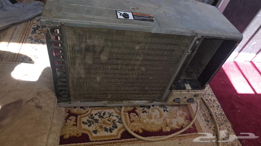 تكييف ومروحة للبيع64438378127490110