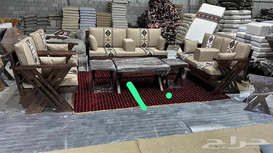 كراسي خشب وجلسات خارجية64440955079555112