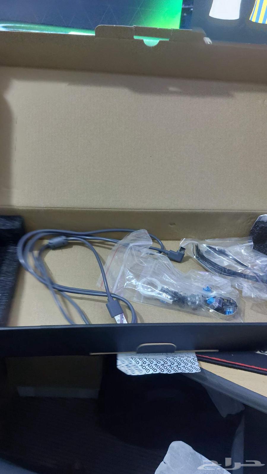 كيبورد K500 MECHANICAL RBG شبه جديد بكامل اغراضه64434401427841111