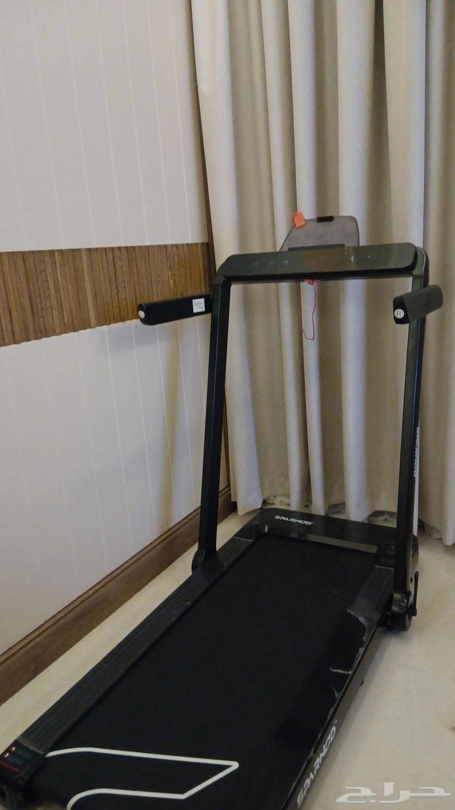 Electric Treadmill STH-3060 Used for Less Than 24 Hours64435700022019110
