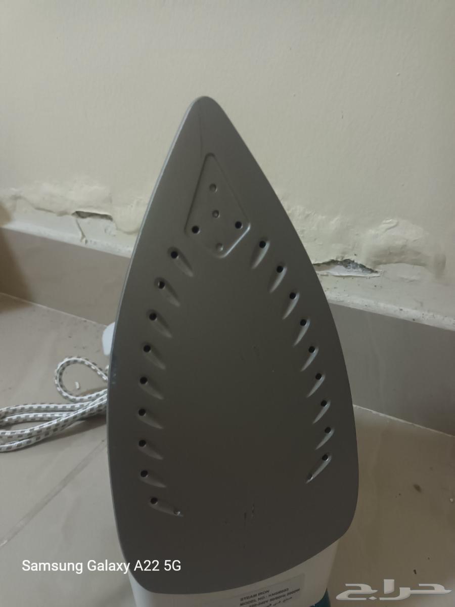 New KRYPTON Steam Iron with Non-Stick Base, Dry and Wet Steam64440887607042112