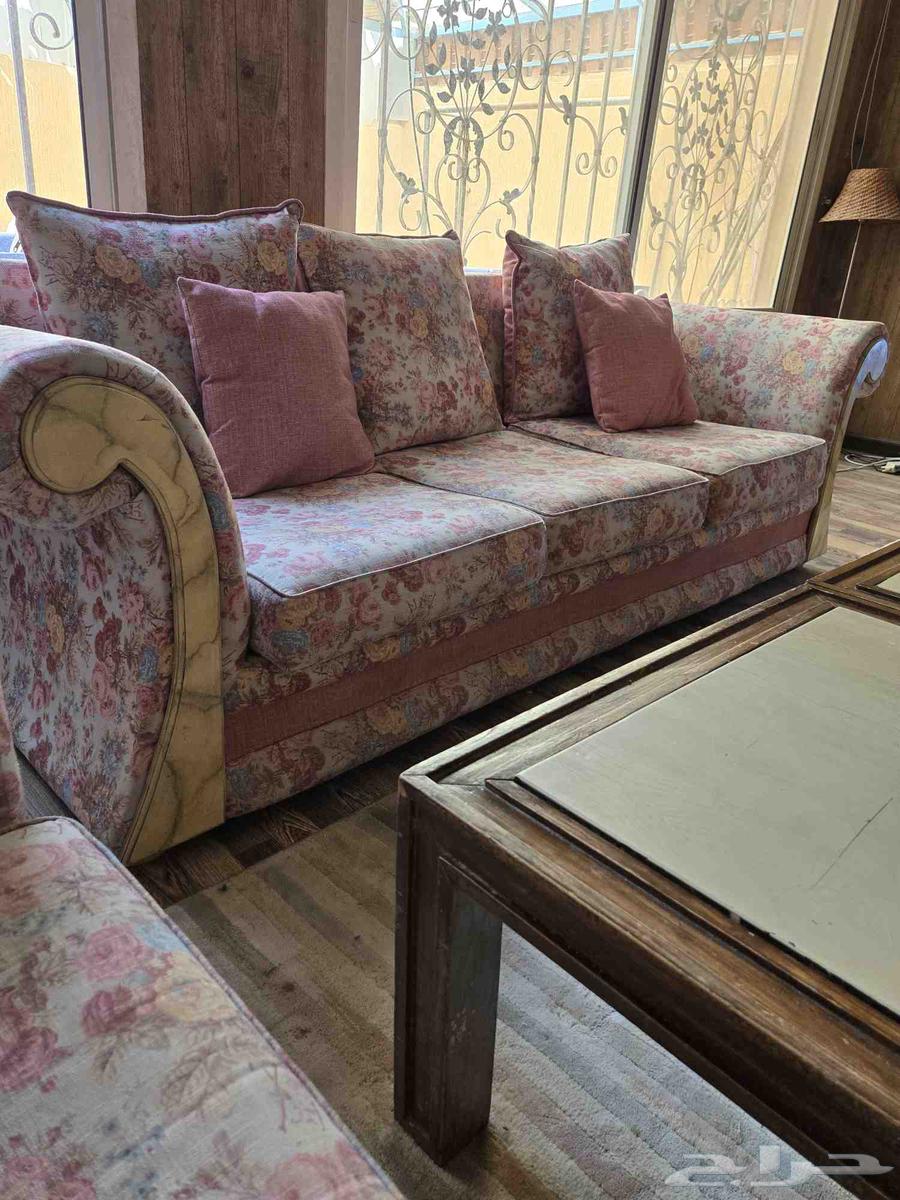 كنب أمريكي للبيع64436373484418113