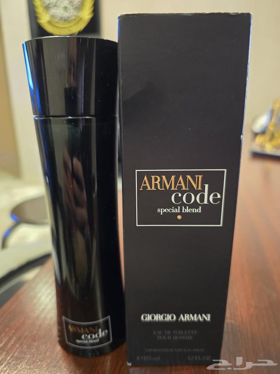 Clearance on a collection of perfumes64437733494273112