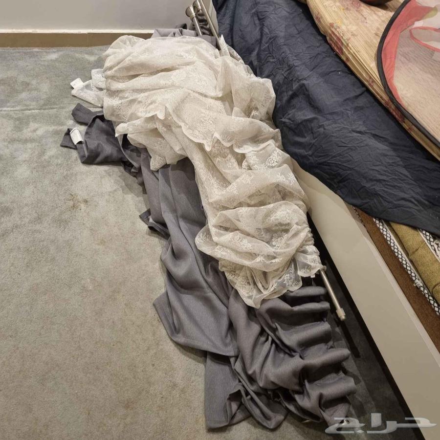 Children's room drawers and various curtains64437867981569111