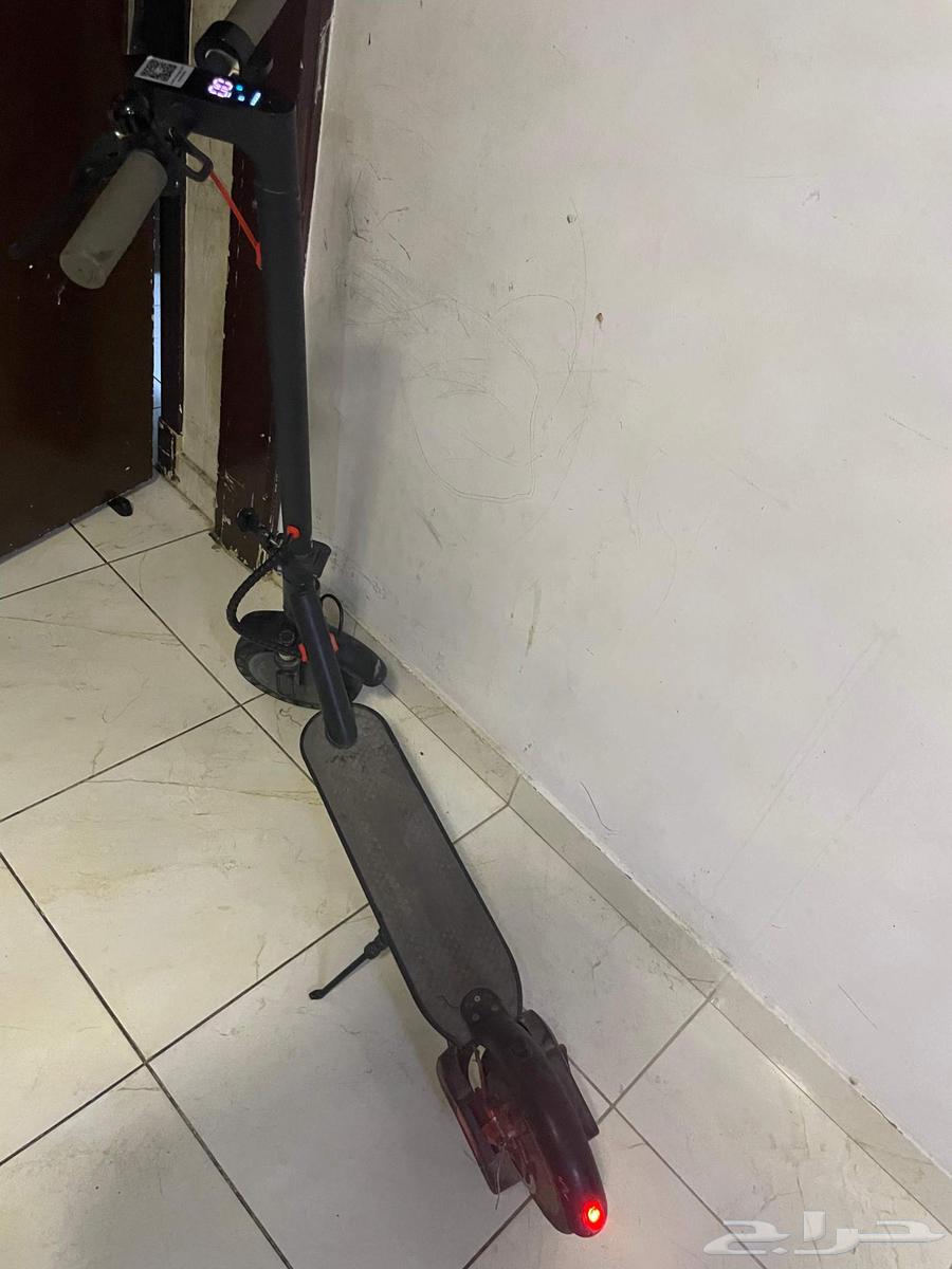 Bought a new scooter for 900, selling for 700 used for 1 month relationships64439932466817113