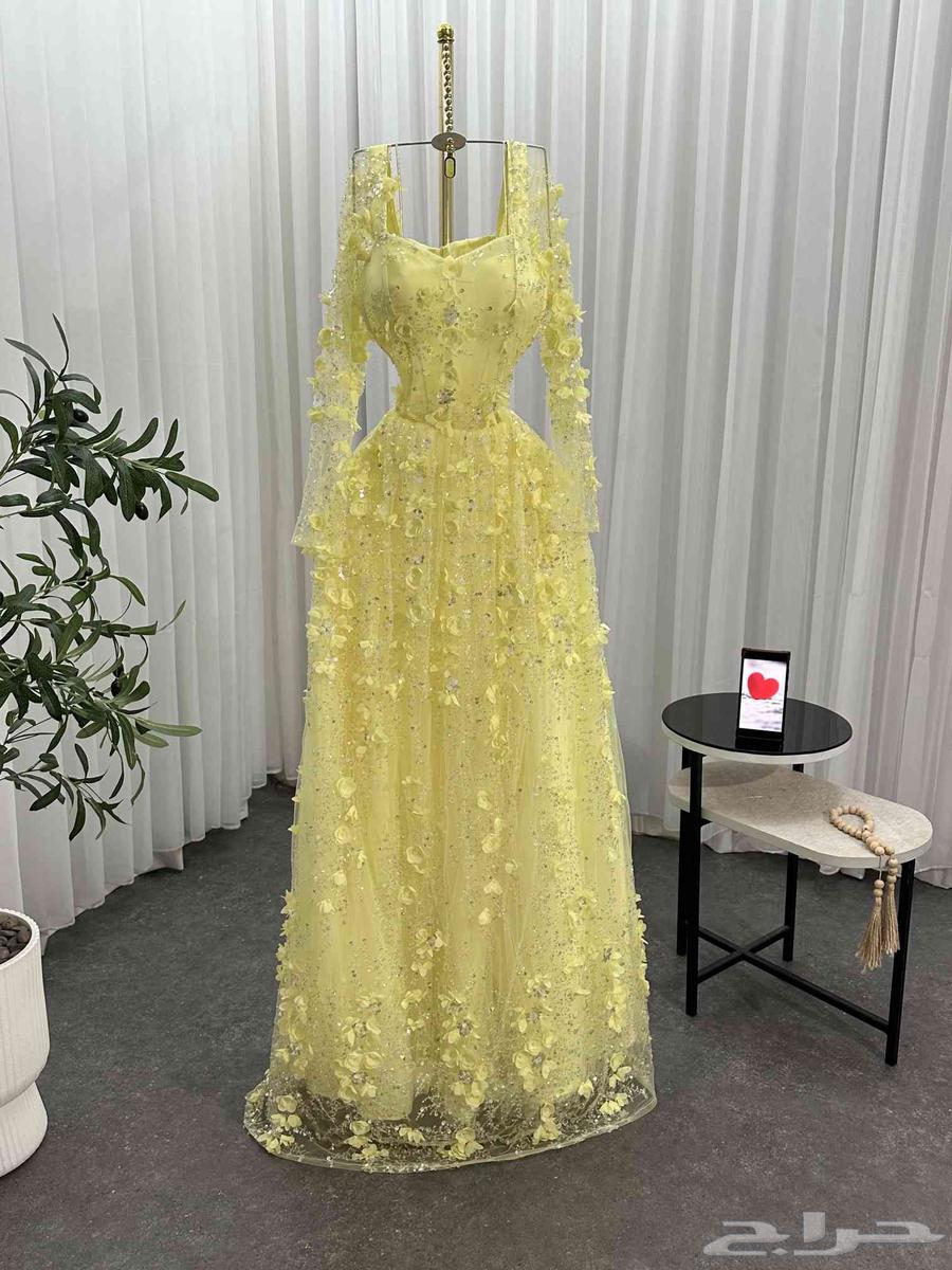 أفخم الفساتين الراقية والمميزة توفرت لدينا64435463357441114