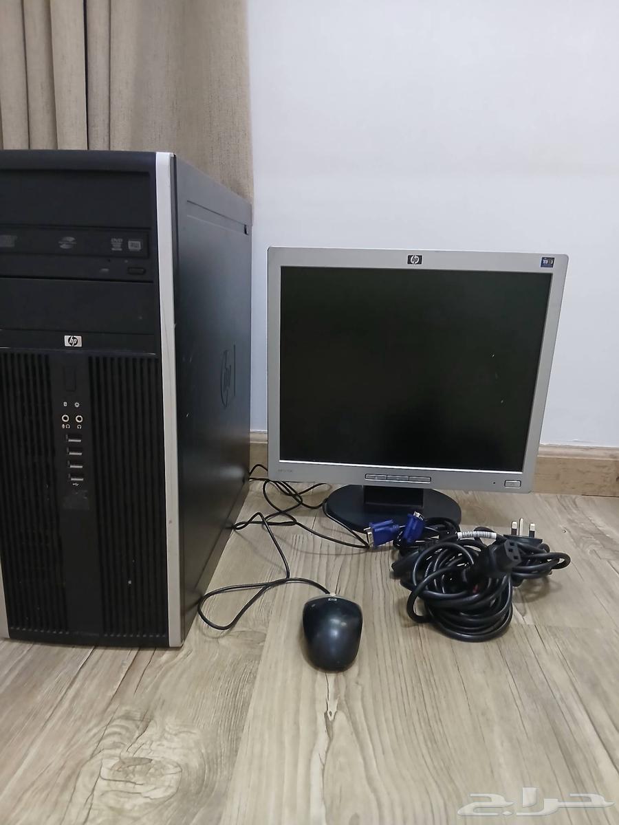 Desktop computer with all its accessories64434374050305110