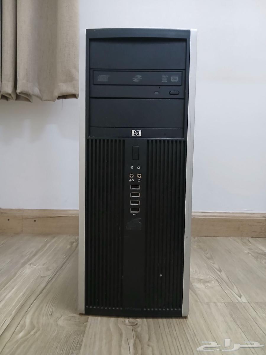 Desktop computer with all its accessories64434374050305111