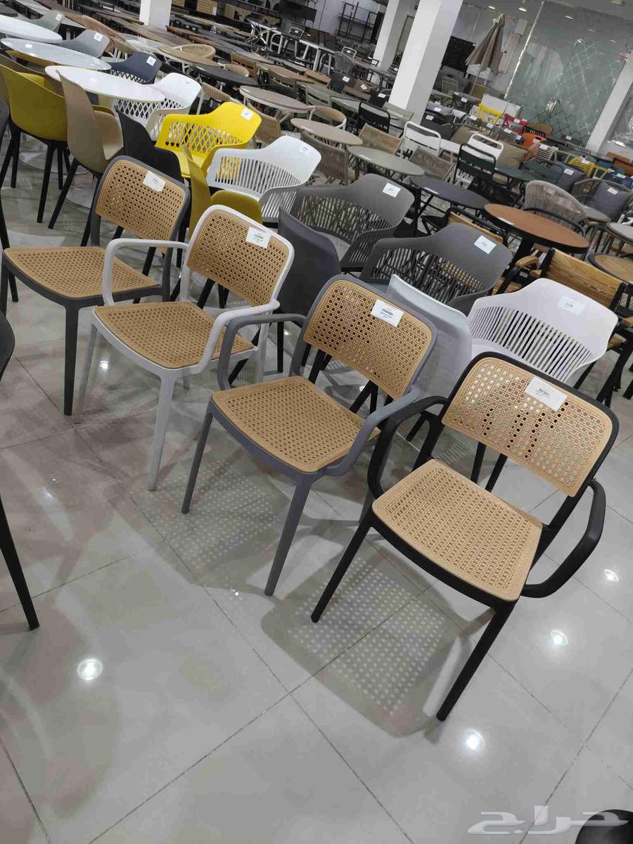 طاولات وكراسي للكافيهات والمطاعم داخلية وخارجية64435903675011114