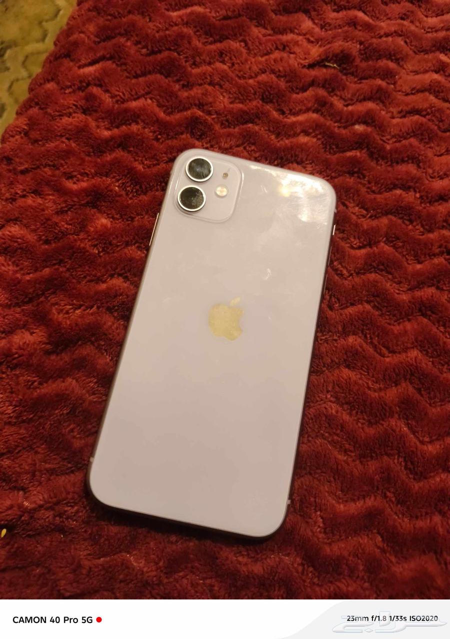 جوال ايفون 11 عادي بس شاشه مغير الجوال نظيف ما في شيء64440683891202111