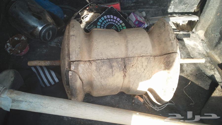 يوجدخشب قديم للبيع الباحه سعرمناسب للتفاهم واتساب64438780204675111