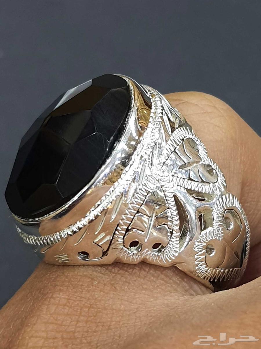 خاتم عقيق يماني اسود مترش64438753518593111