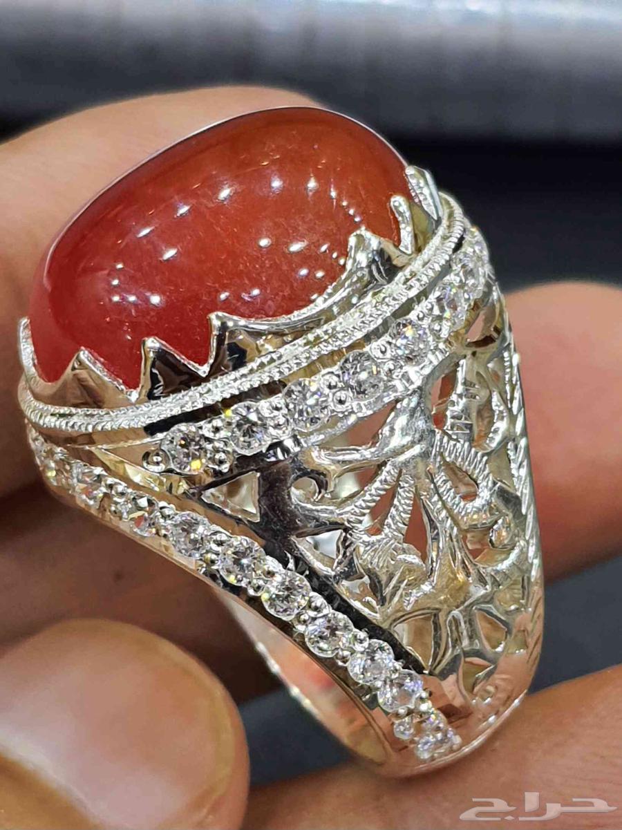 خاتم نوادر الجاد البورمي بشهادة64438713082113112
