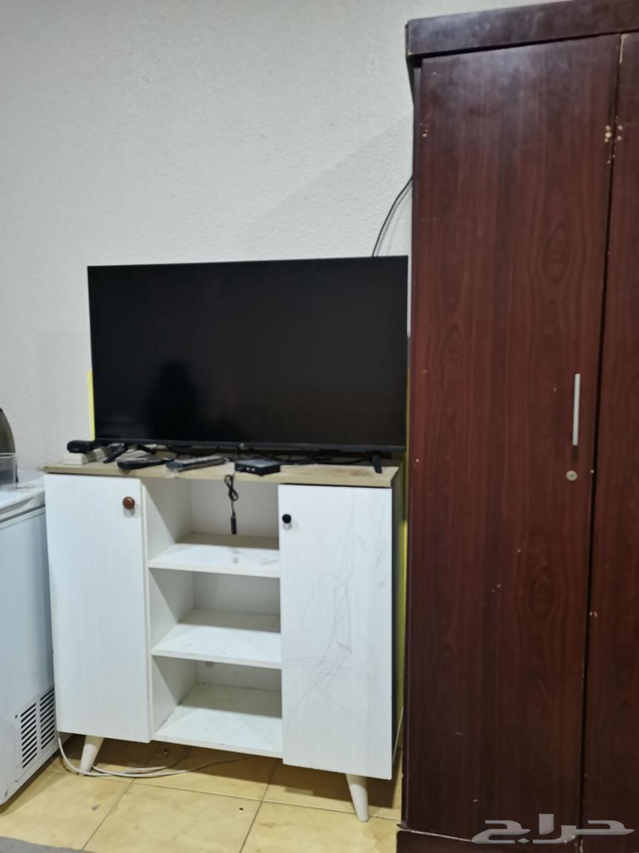 42-inch Full HD screen, used for two months - selling due to travel64437221041411113