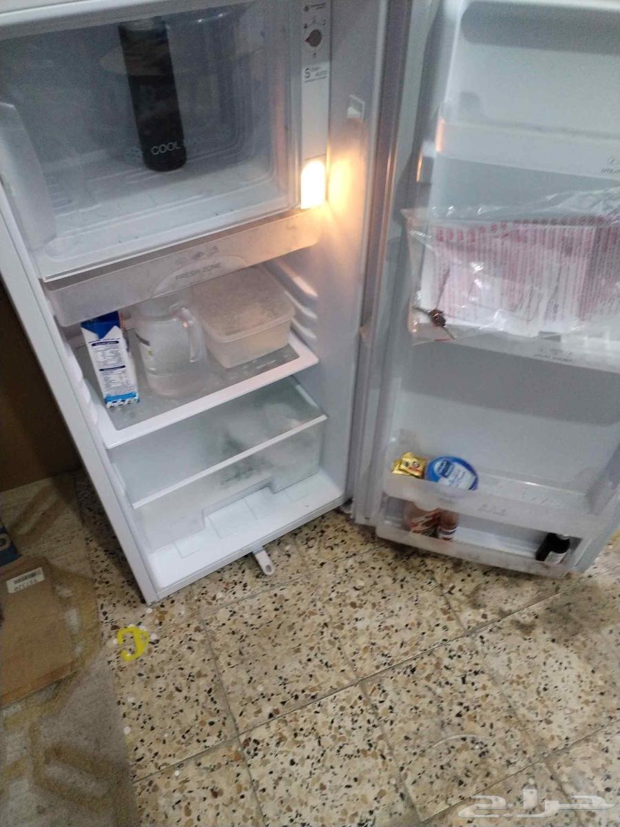 New refrigerator used for 6 months64441745730049111