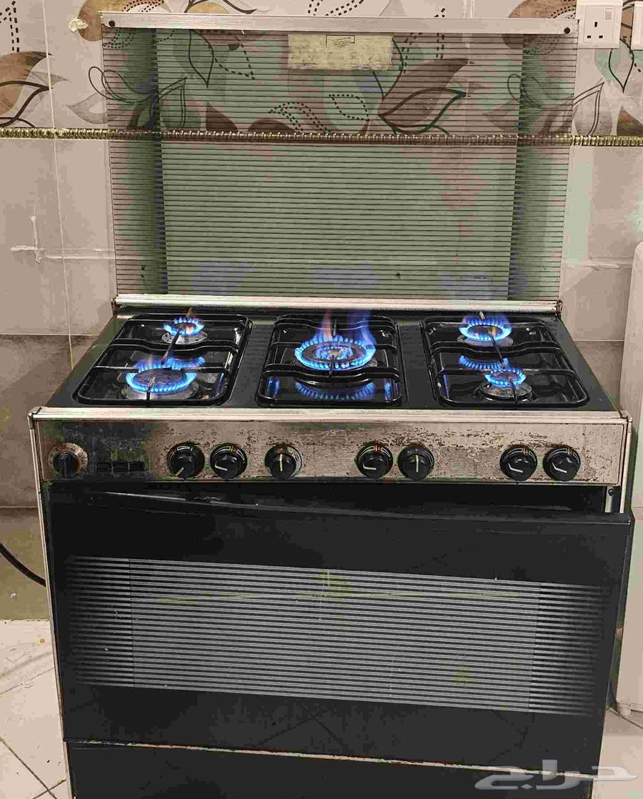 Used oven in good condition.64441855663617110