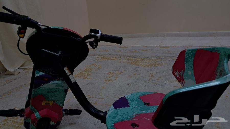 سكوتر درفت كهربائي استخدام اسبوعين64440424481666112