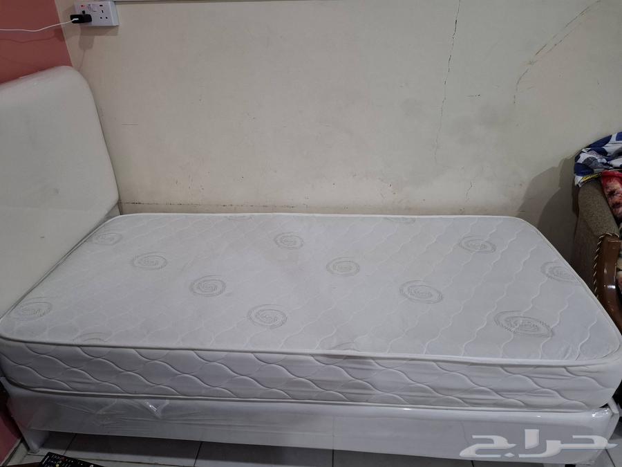 2 مرتبة سرير نفر 90 190 استعمال بسيط جدا شبه الجديد64435809236355110