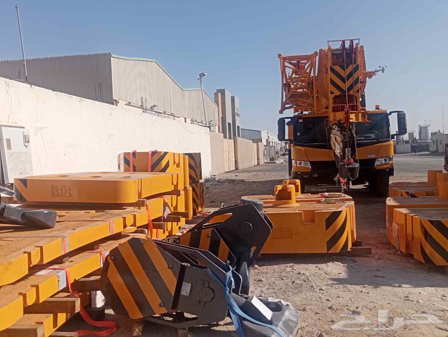 Rental of cranes, hoists, lifters from 25 to 300 tons64594601869314114