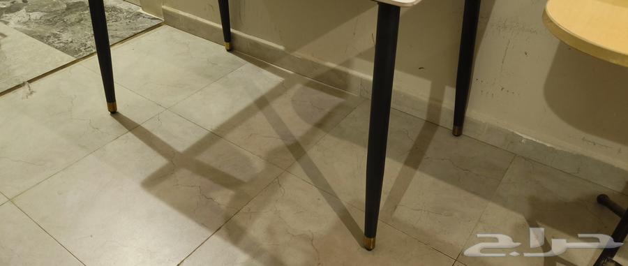 Dining table64435285857281112