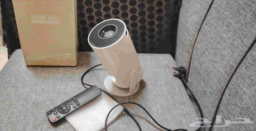 للبيع كمبيوتر بحاله جيده معاكل ملحقاته بيجكتراستخدام بصيط64436440481153114