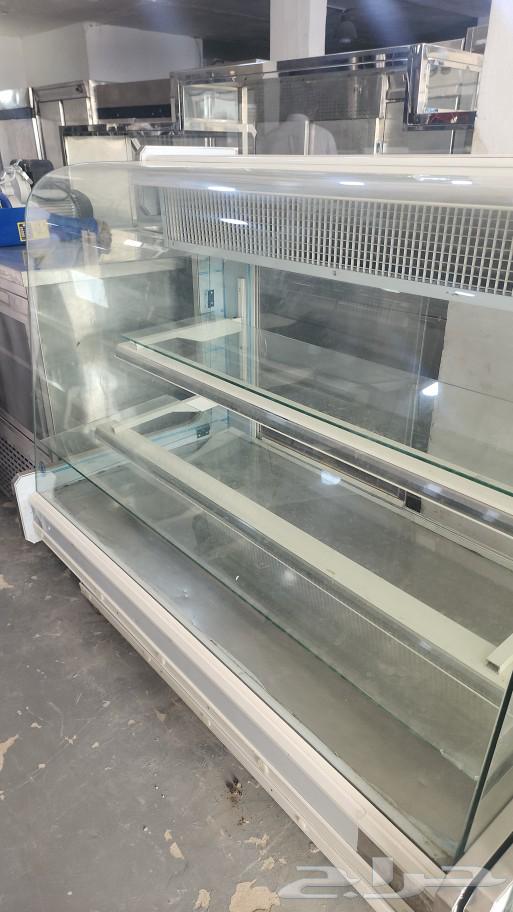 ثلاجه عرض زجاج مستخدمه شبه جديد64435849613697113