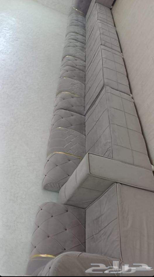 كنبة للبيع بي 60064439486468739114