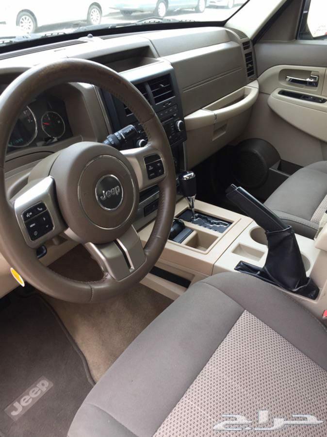 سياره جيب شروكي لبيرتي موديل 201164595857905667111