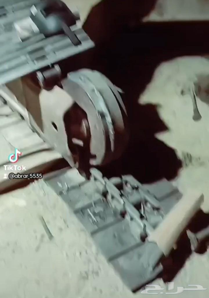 Blacksmith job at a reasonable price 1. Hanjar 39 riyals per meter64226271606531113