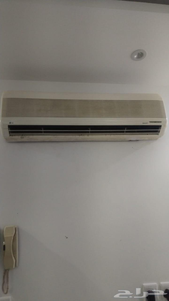 مكيف اسبلت نضيف بس خربان الكنبريسر64440656471681112