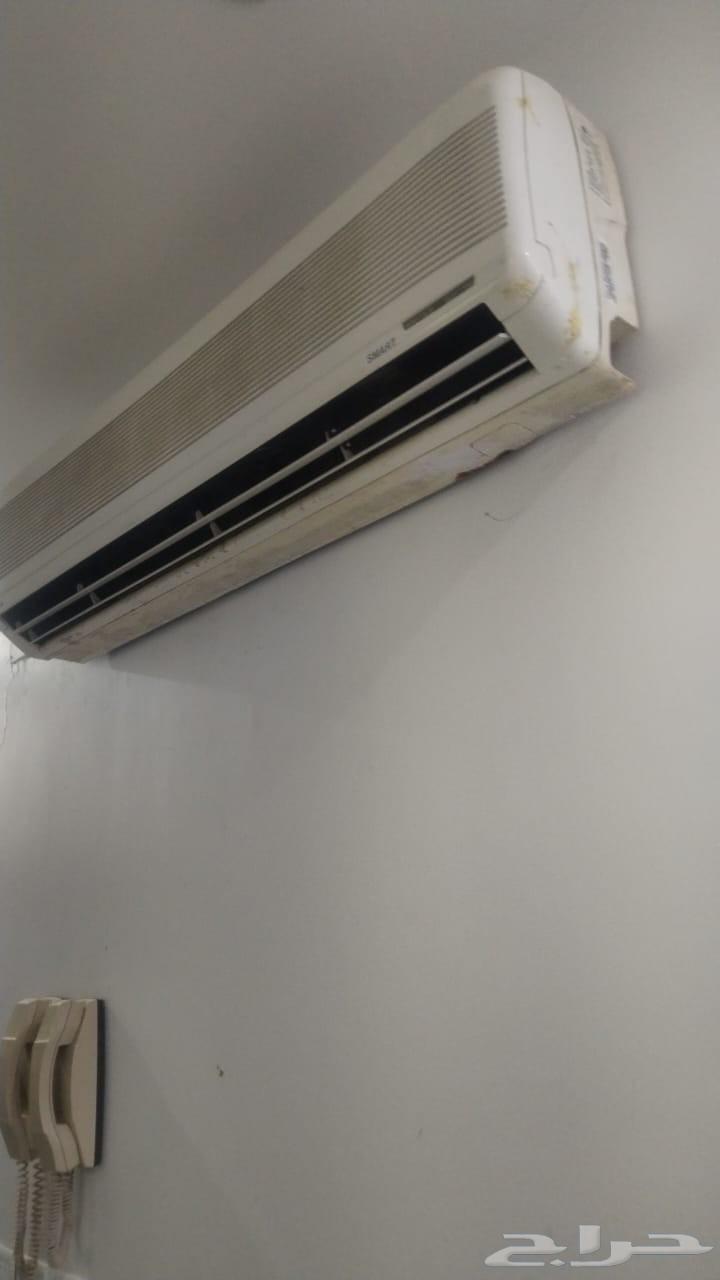 مكيف اسبلت نضيف بس خربان الكنبريسر64440656471681110