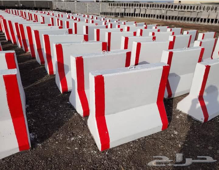 All types of concrete barriers, reasonable prices, 45 SAR per piece64435997681154114