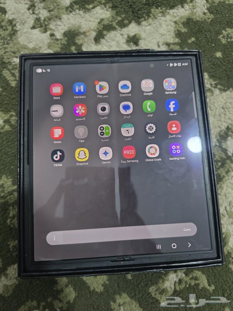 Z fold 6 - 25664440725057027111