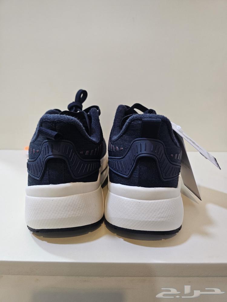 جزمات بولو جديدة لم تستخدم المقاس 43 البيع بسعر 150 ريال س64441472078594111