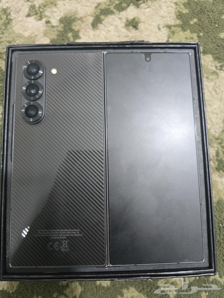 Z fold 6 - 25664440725057027110
