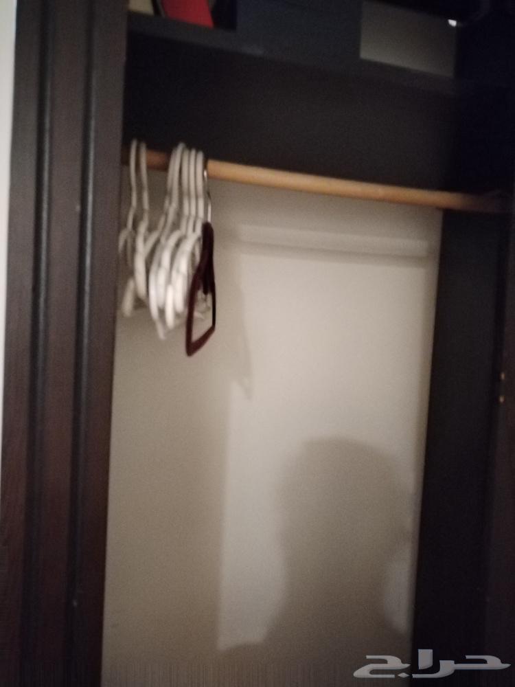 دولاب ملابس سحاب 3 بيبان كبير للبيع64434836573059111