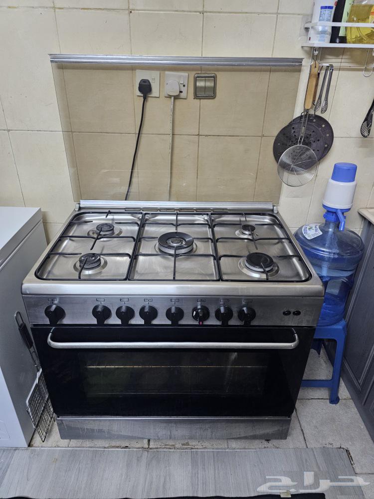 فرن غاز ايطالي ماركة HAAM 5 عيون حالة جيدة فرن كبير بشواية64437328670721110