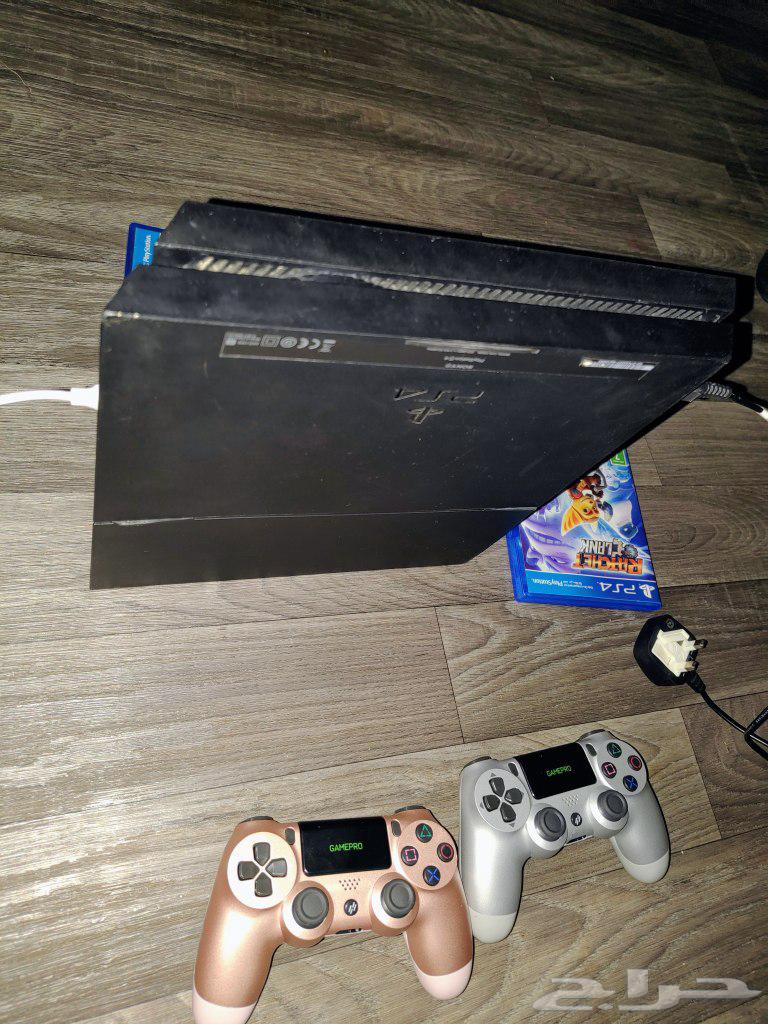 سوني 4 SONY4 تم البيع وضع الاعلان باقي لدفع العمولة64436789670403114