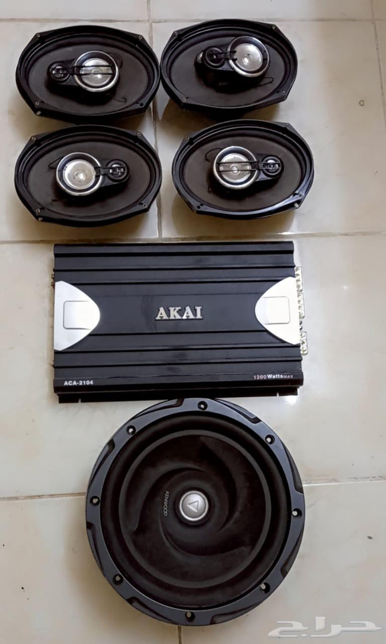 Car audio system with recorder and speakers64593668663555110