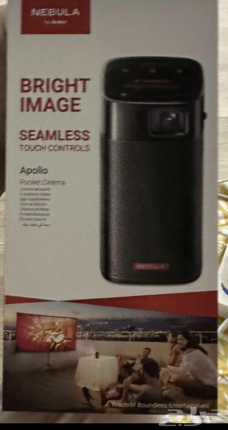 Projector for sale, clear and easy to use64438217003266112