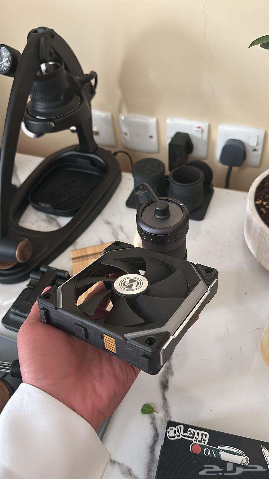 Lian Li water cooler64434319007233111