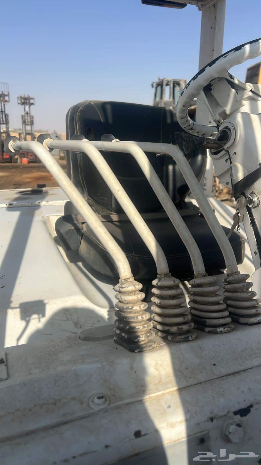 رافعة شوكية فوركلفت 2016 للبيع64595341665409114