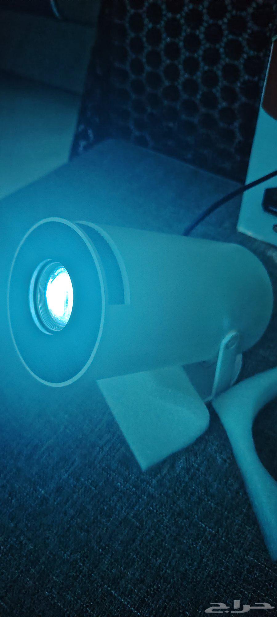 للبيع كمبيوتر بحاله جيده معاكل ملحقاته بيجكتراستخدام بصيط64436440481153113